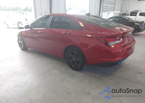2021 Hyundai Elantra Sel z USA, uszkodzony, nr VIN KMHLS4AG9MU141329